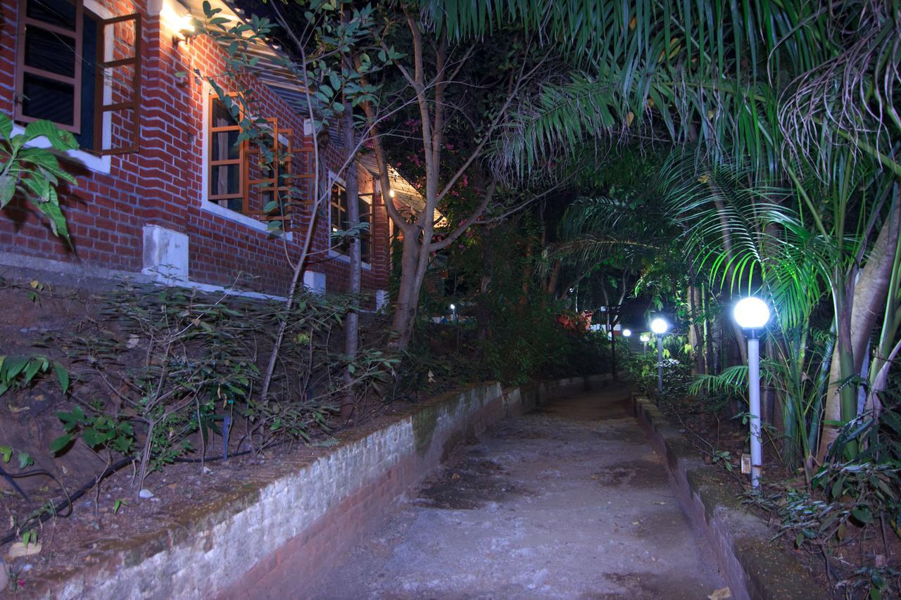 Sterling Nature Trails Dabhosa , Jawahar Birjpara Kültér fotó