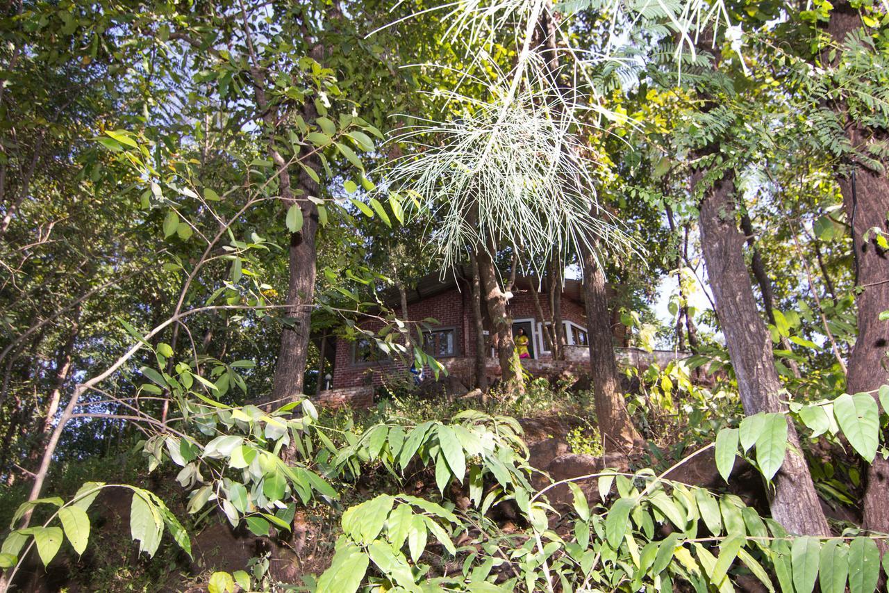 Sterling Nature Trails Dabhosa , Jawahar Birjpara Kültér fotó