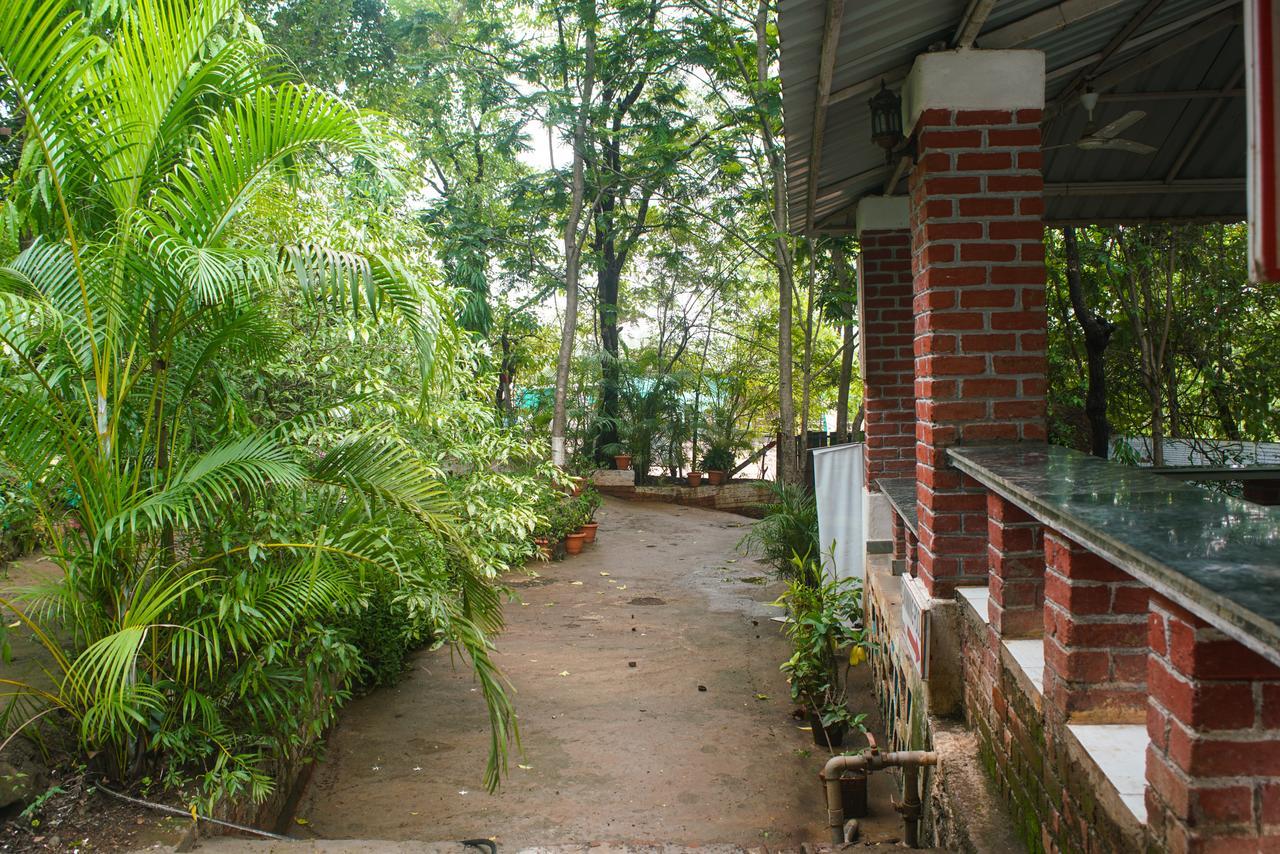 Sterling Nature Trails Dabhosa , Jawahar Birjpara Kültér fotó